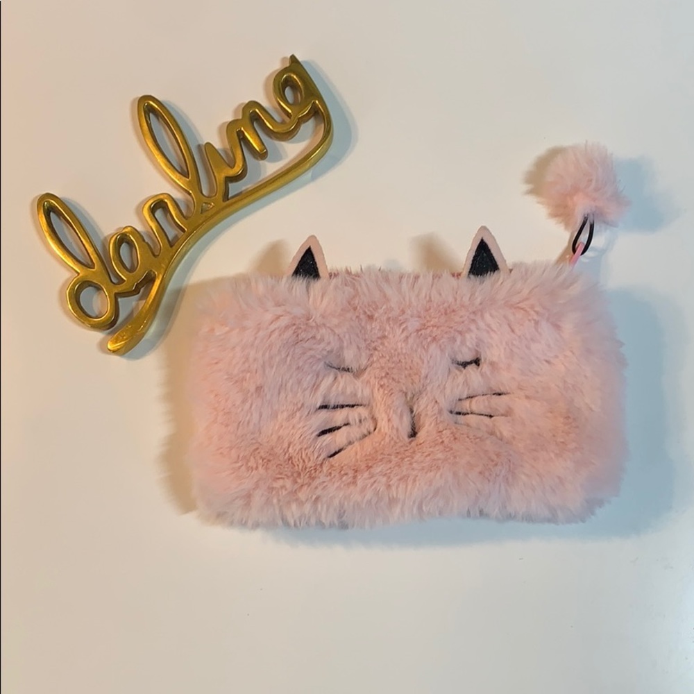 NWOT super soft kitty cat face pouch
